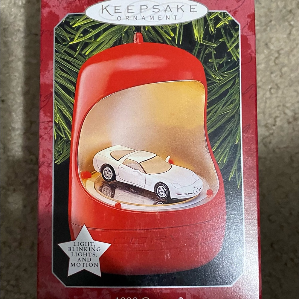 Hallmark Keepsake Ornament 1998 Corvette